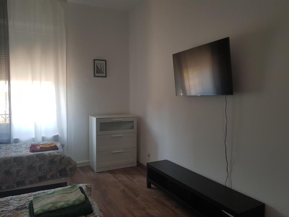 Gaestewohnung Mit Kueche Magdeburg An Der Elbe Dış mekan fotoğraf