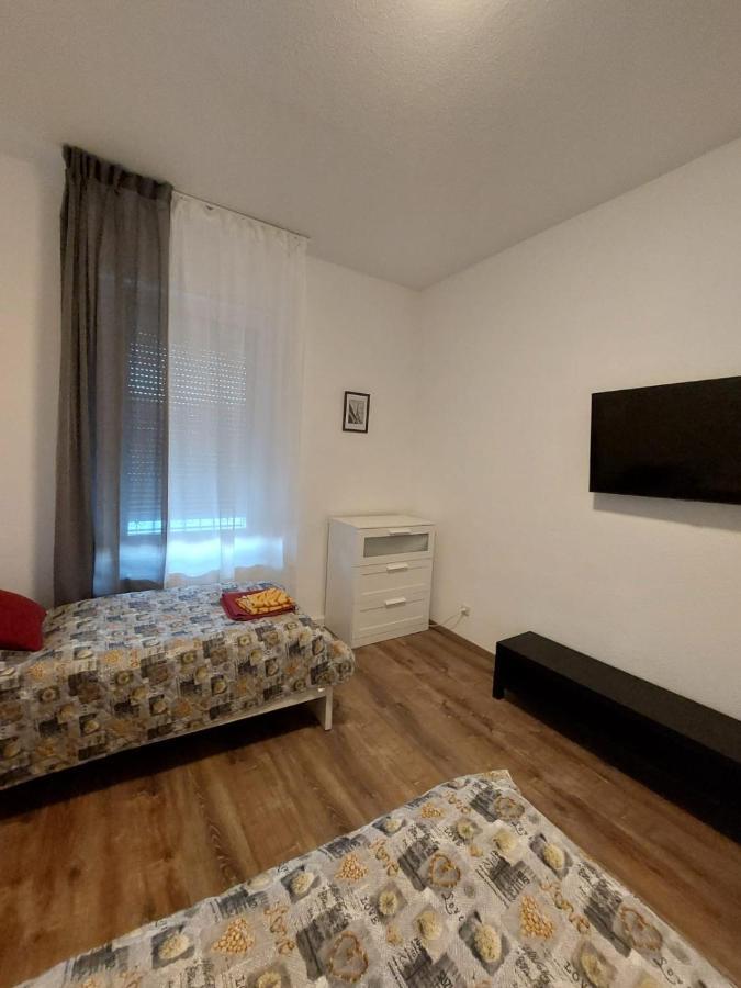 Gaestewohnung Mit Kueche Magdeburg An Der Elbe Dış mekan fotoğraf