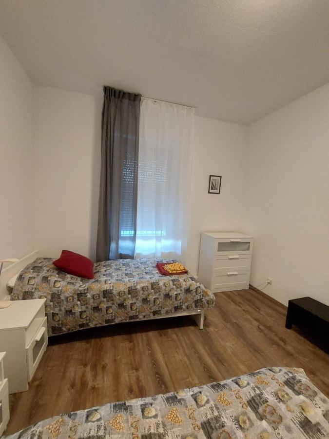 Gaestewohnung Mit Kueche Magdeburg An Der Elbe Dış mekan fotoğraf